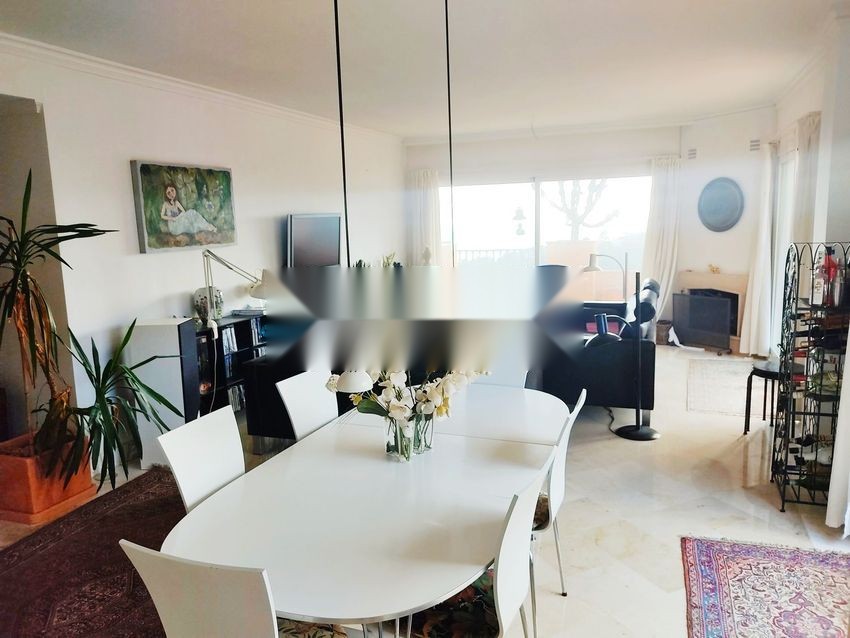 Photograph of the penthouse